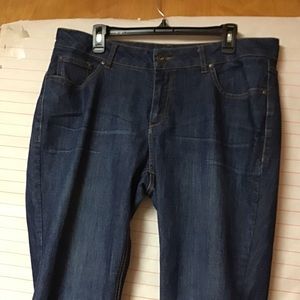 FALLS CREEK, "classic straight" jeans, sz 16 short  blue